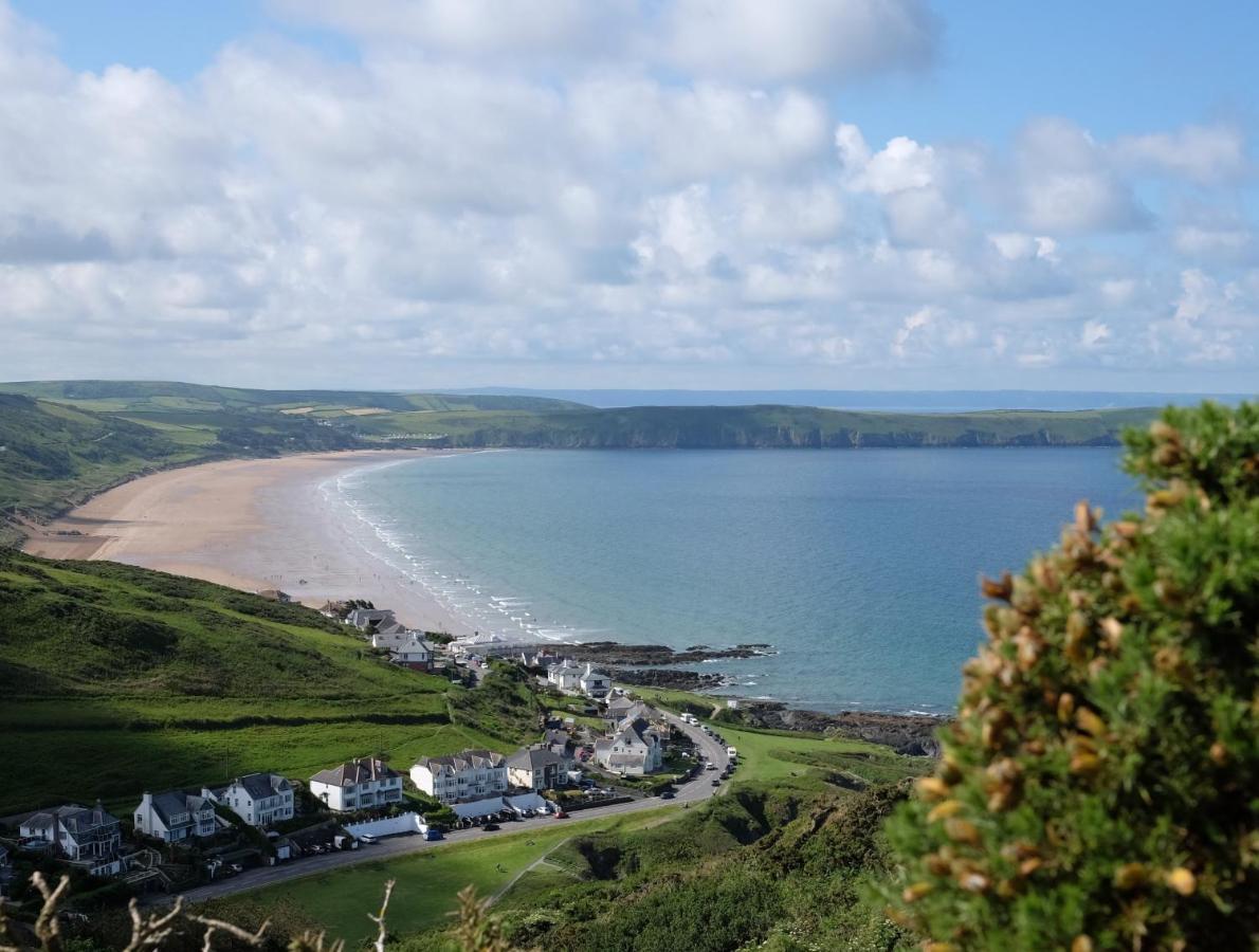 4 Rockham - Luxury Apartment At Byron Woolacombe, Only 4 Minute Walk To Woolacombe Beach! Exterior photo